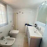 Vakantiehuis Elegante Vista Mare Con Posto Auto Privato