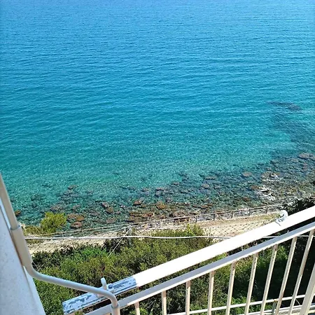 Elegante Vista Mare Con Posto Auto Privato *