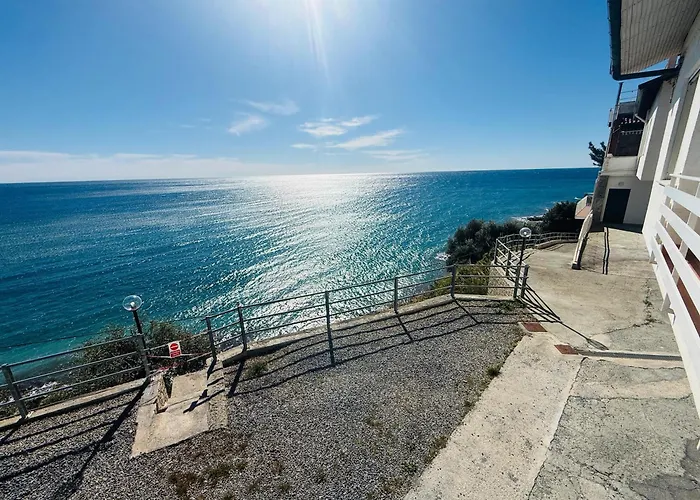 בית נופש Elegante Vista Mare Con Posto Auto Privato *
