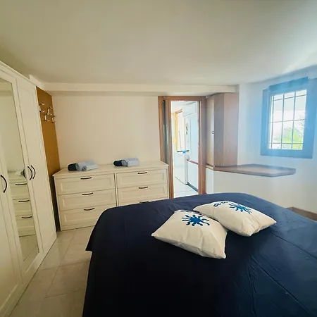 Elegante Vista Mare Con Posto Auto Privato * Marina dʼAndora