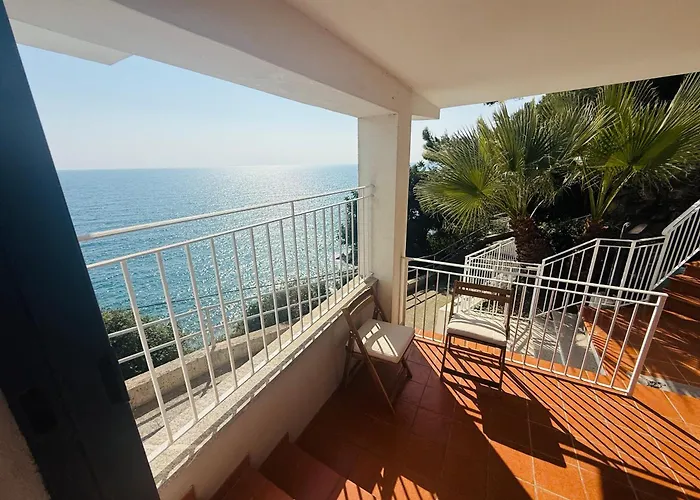 Holiday home Elegante Vista Mare Con Posto Auto Privato